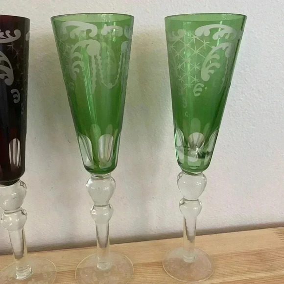 Sorelle Vintage Fine Laser Etched Wine Glasses - Picture 4 of 9